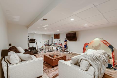 1237 N Hickory Trl, Addison, IL 60101 photo 25