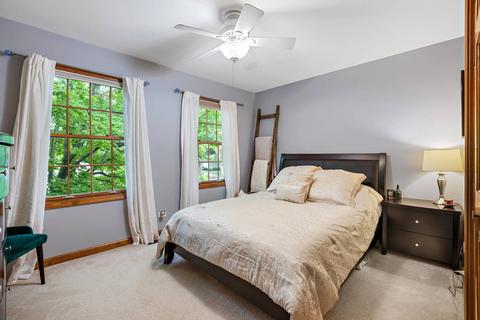 136 N Beverly St, Wheaton, IL 60187 photo 11