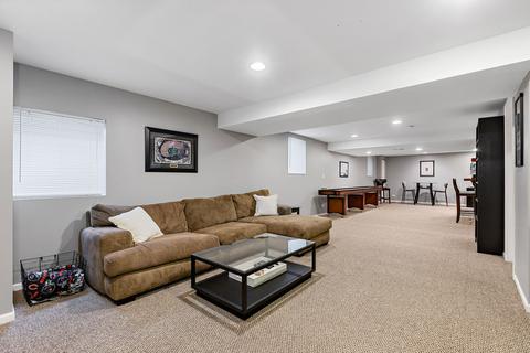 136 N Beverly St, Wheaton, IL 60187 photo 18
