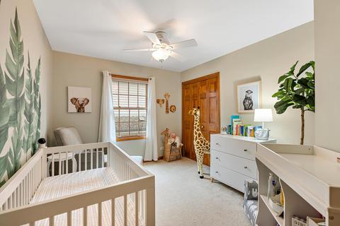 136 N Beverly St, Wheaton, IL 60187 photo 15