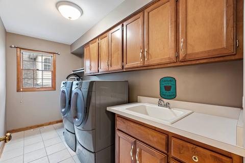 136 N Beverly St, Wheaton, IL 60187 photo 12