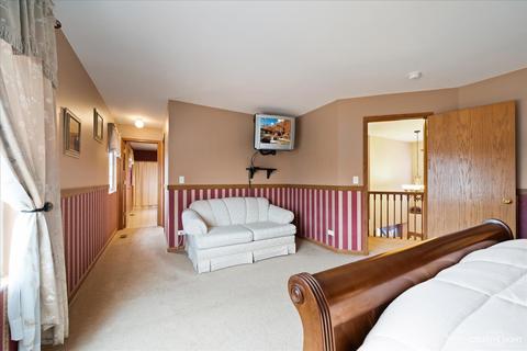 462 Haystack Ct, Dekalb, IL 60115 photo 14
