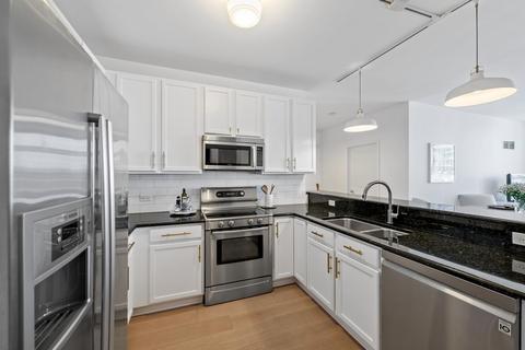 100 E 14th St #907, Chicago, IL 60605 photo 7