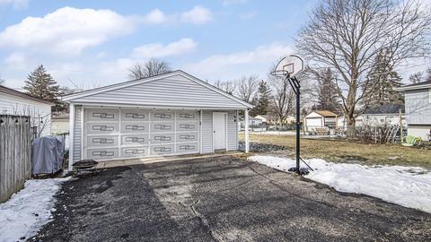 2307 Bluebird Ln, Rolling Meadows, IL 60008 photo 14