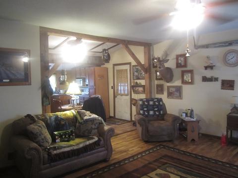 225 W Main St, Sheldon, IL 60966 photo 7