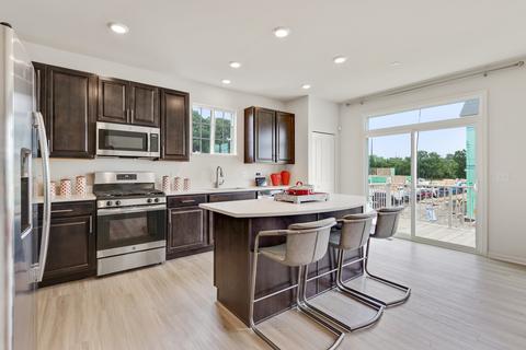 2050 Stuttle Rd, Batavia, IL 60510 photo 5