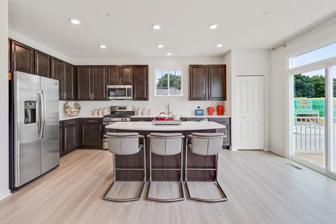 2050 Stuttle Rd, Batavia, IL 60510 photo 4
