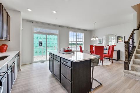 2050 Stuttle Rd, Batavia, IL 60510 photo 7
