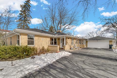 1855 Happ Rd, Northbrook, IL 60062 photo 1