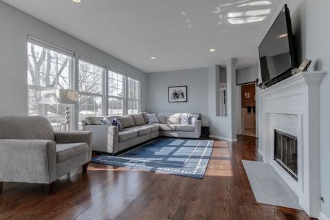 7261 Dada Dr, Gurnee, IL 60031 photo 15