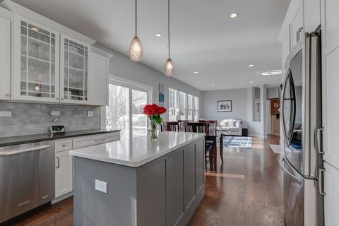 7261 Dada Dr, Gurnee, IL 60031 photo 12