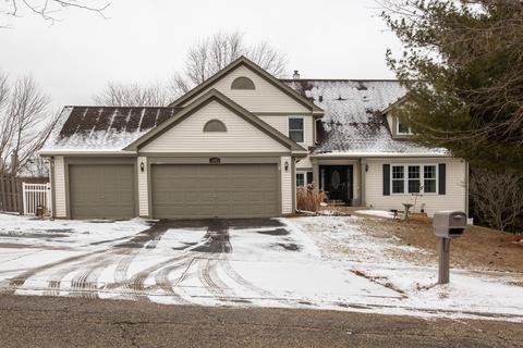 630 Kirkland Dr, Algonquin, IL 60102 photo 1