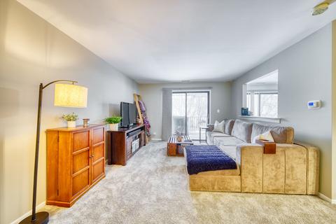 301 Walters Ln #2A, Itasca, IL 60143 photo 5