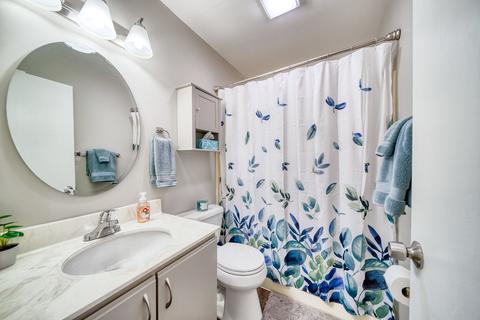 301 Walters Ln #2A, Itasca, IL 60143 photo 19