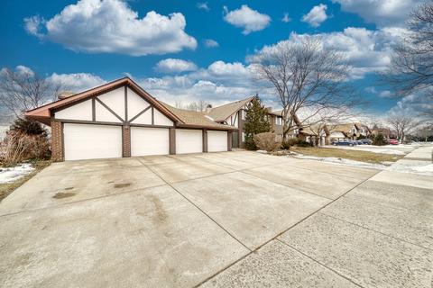 301 Walters Ln #2A, Itasca, IL 60143 photo 1