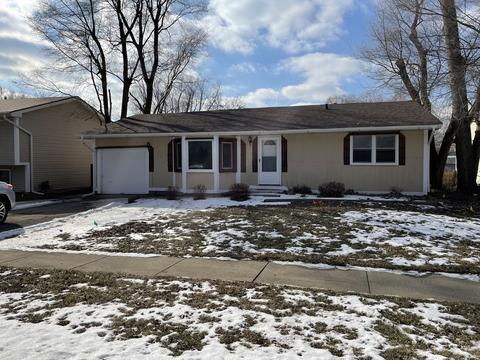 1905 Meadow Ln, Mchenry, IL 60050 photo 1