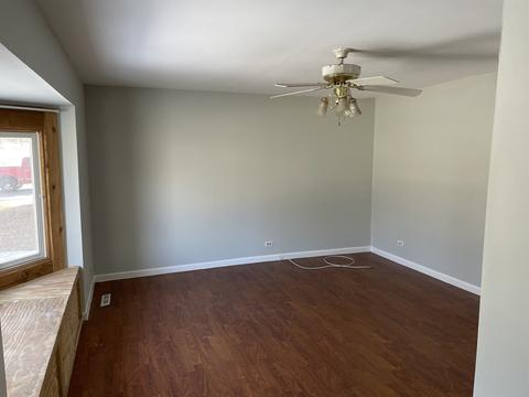 1905 Meadow Ln, Mchenry, IL 60050 photo 3
