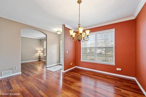 2008 Olde Mill Ln, Mchenry, IL 60050 photo 5