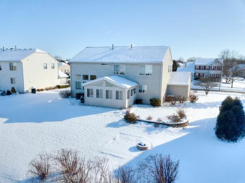 2008 Olde Mill Ln, Mchenry, IL 60050 photo 33