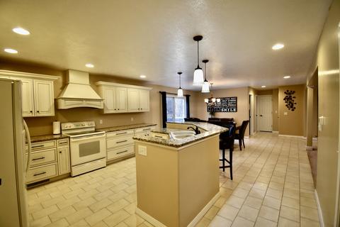 1704 N Linden St, Normal, IL 61761 photo 22