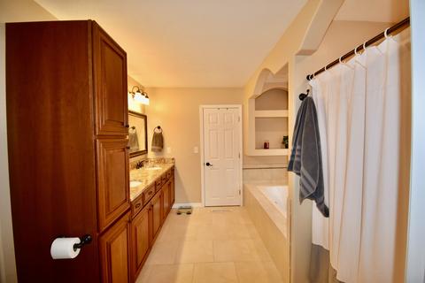 1704 N Linden St, Normal, IL 61761 photo 32