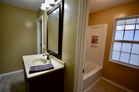 1704 N Linden St, Normal, IL 61761 photo 49