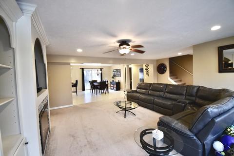 1704 N Linden St, Normal, IL 61761 photo 12