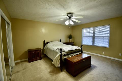 1704 N Linden St, Normal, IL 61761 photo 46