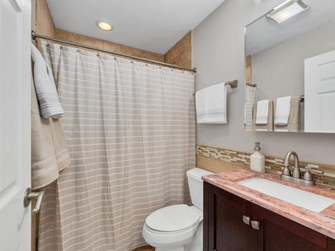 280 Lincoln St, Hoffman Estates, IL 60169 photo 10