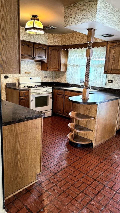 615 Lafayette Ln, Hoffman Estates, IL 60169 photo 3
