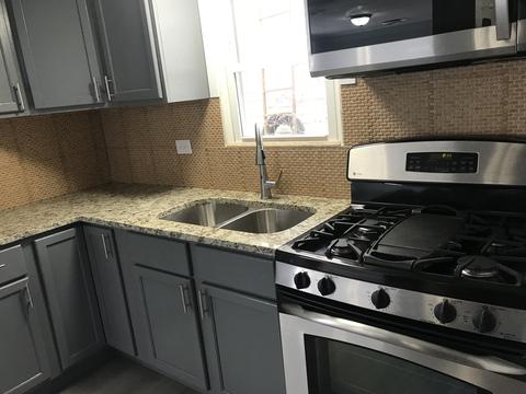 264 Eastern Ave, Aurora, IL 60505 photo 5