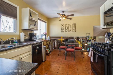 800 W Beechtree Ln, Bartlett, IL 60103 photo 6