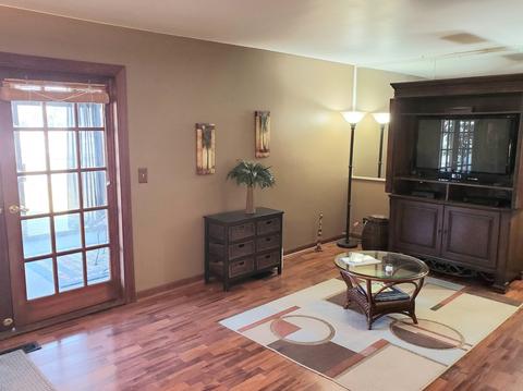 800 W Beechtree Ln, Bartlett, IL 60103 photo 10
