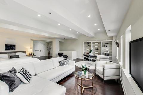 40 E 9th St #1901D, Chicago, IL 60605 photo 16