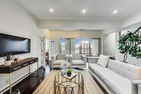 40 E 9th St #1901D, Chicago, IL 60605 photo 4
