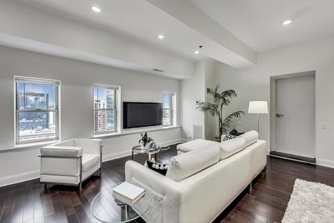 40 E 9th St #1901D, Chicago, IL 60605 photo 17