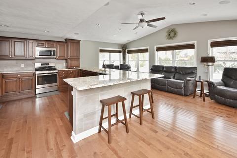 208 N Parkside Rd, Normal, IL 61761 photo 15