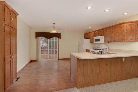 1100 N School St, Normal, IL 61761 photo 9