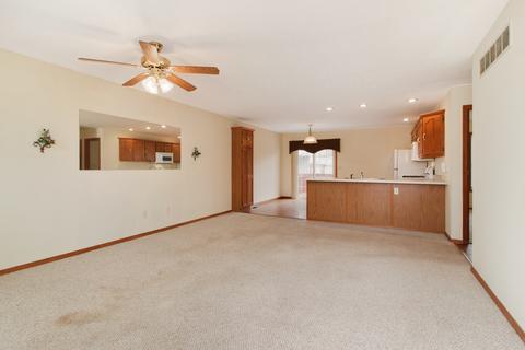 1100 N School St, Normal, IL 61761 photo 7
