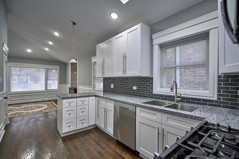 429 E 87th Pl, Chicago, IL 60619 photo 6