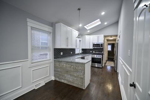 429 E 87th Pl, Chicago, IL 60619 photo 8