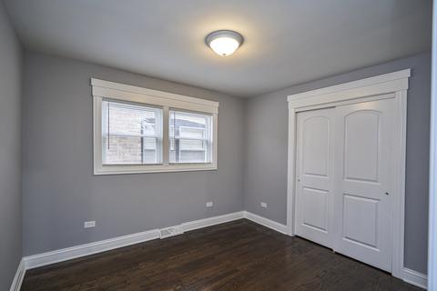 429 E 87th Pl, Chicago, IL 60619 photo 10