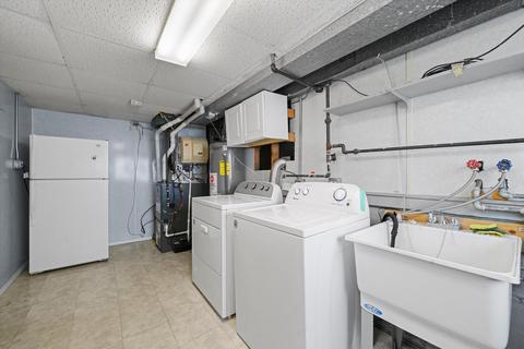 110 Hatlen Ave, Mount Prospect, IL 60056 photo 27