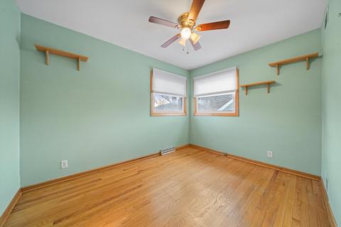 110 Hatlen Ave, Mount Prospect, IL 60056 photo 18