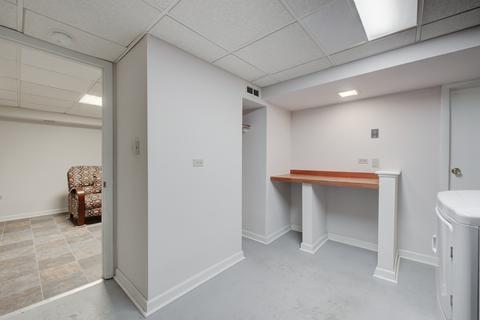 705 W Paddock Dr, Wheeling, IL 60090 photo 24