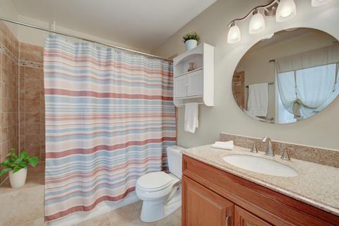705 W Paddock Dr, Wheeling, IL 60090 photo 14