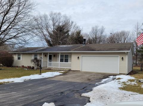 206 Franks Dr, Philo, IL 61864 photo 2