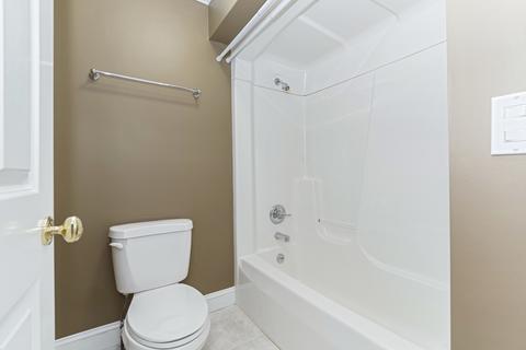 5 Strawberry Rd, Bloomington, IL 61704 photo 36
