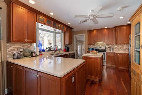 609 W Maple Dr, Eureka, IL 61530 photo 11