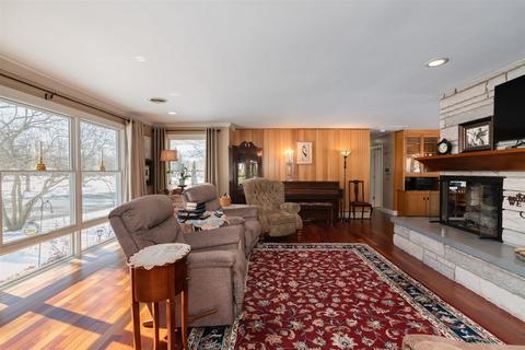 609 W Maple Dr, Eureka, IL 61530 photo 6